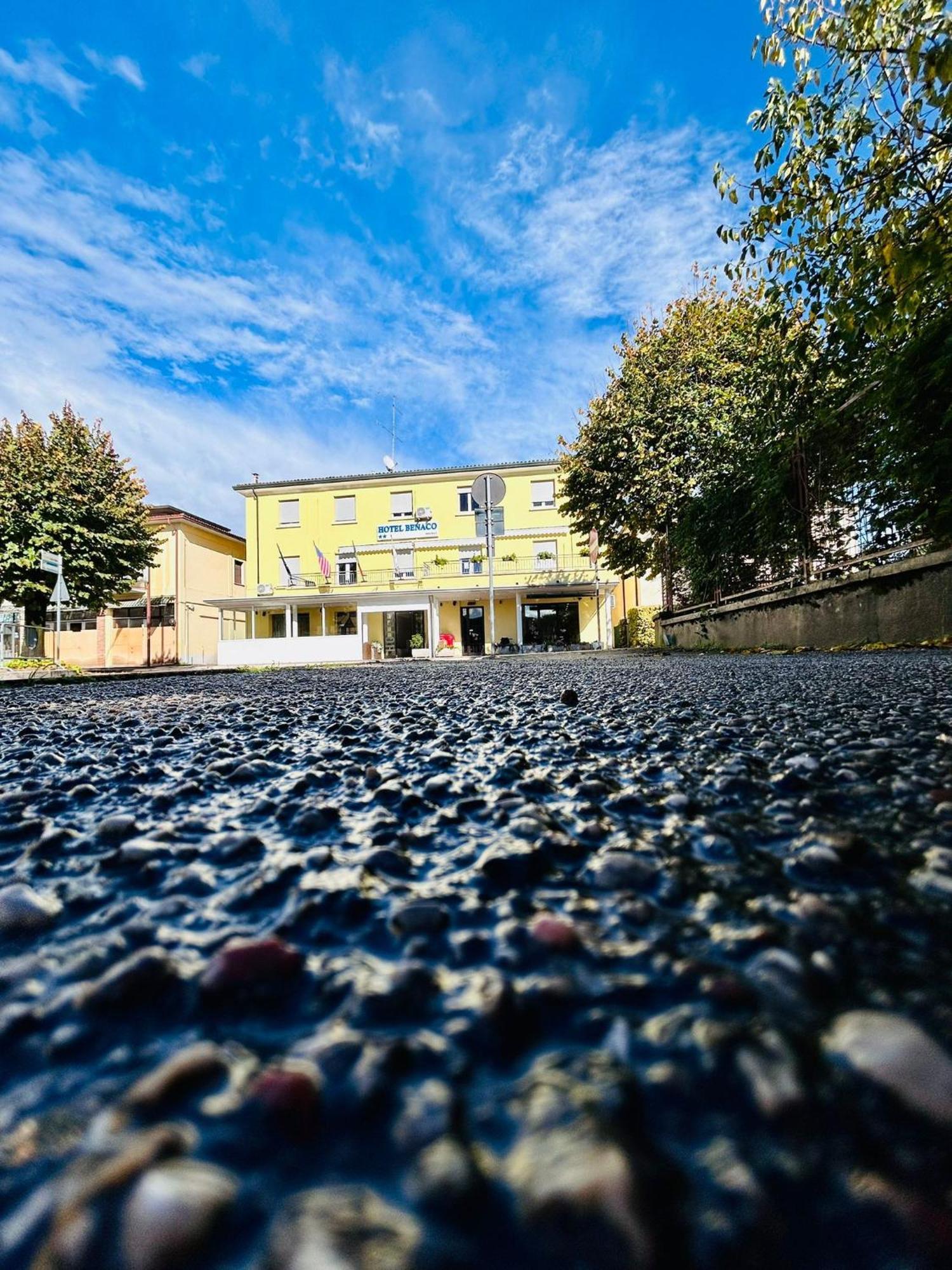 Hotel Benaco Mavras Peschiera del Garda Exteriör bild